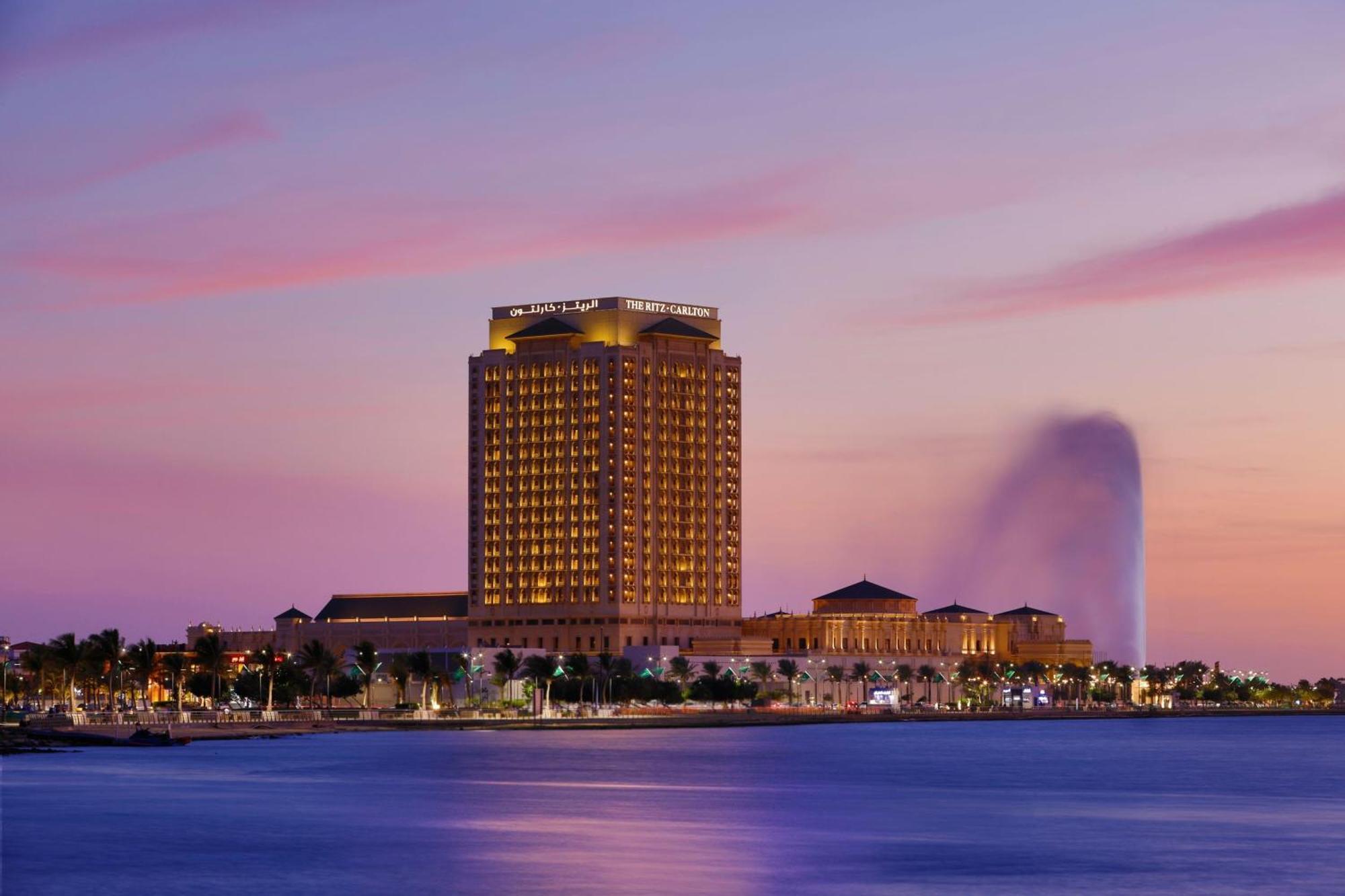 The Ritz-Carlton Jeddah Hotel Ngoại thất bức ảnh The Fairmont Riyadh