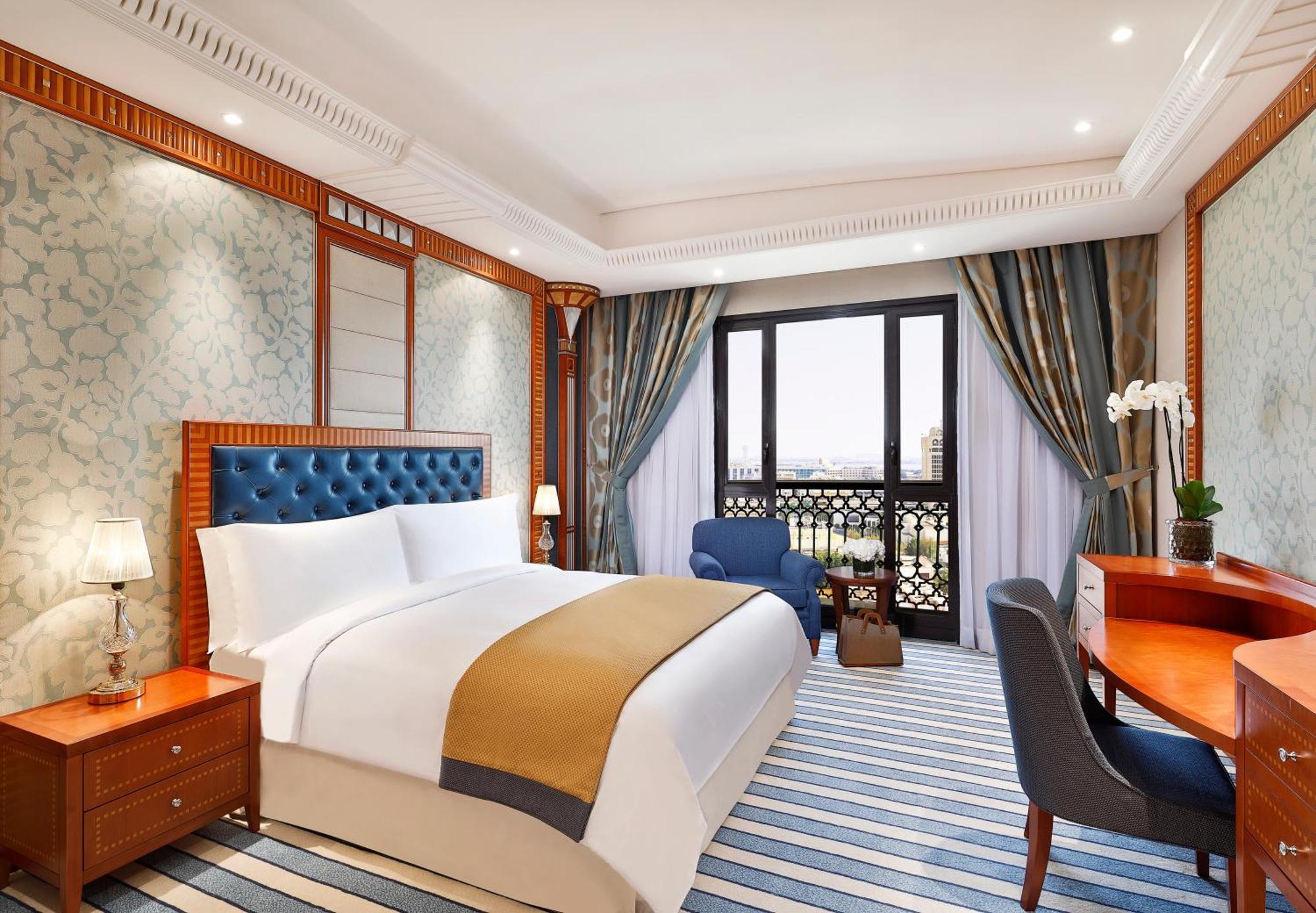 The Ritz-Carlton Jeddah Hotel Ngoại thất bức ảnh Deluxe Room